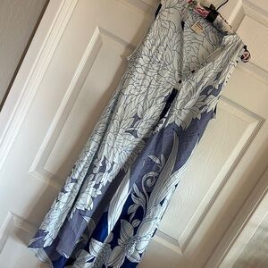 Sleeveless Blue Floral Maxi Dress